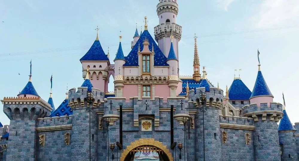 Sleeping_Beauty_Castle_DLR